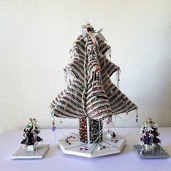 究極のクリスマスツリー「ザ・私のクリスマスツリー」【白銀と子供たち】