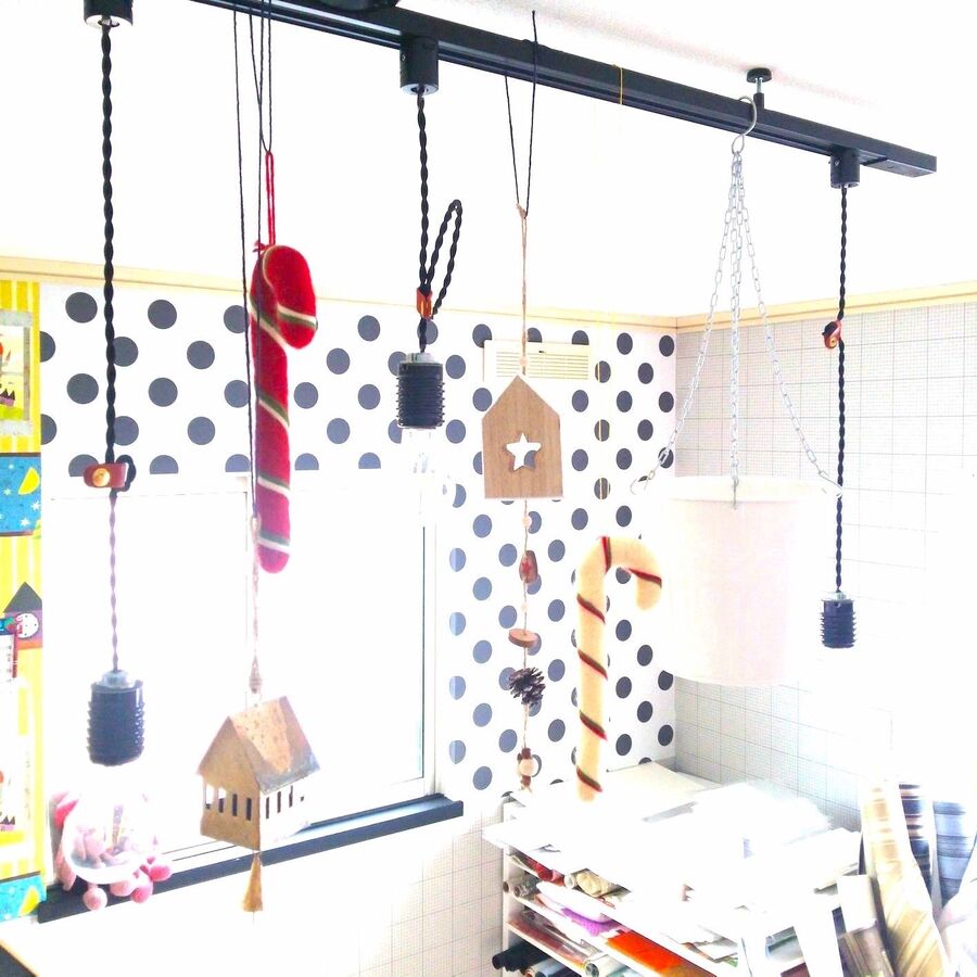 プチプラで楽しく ダクトレールに吊り下げられる雑貨ご紹介 暮らしニスタ プチプラで楽しく ダクトレールに吊り下げられる雑貨ご紹介 暮らしニスタ