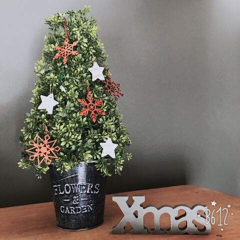 100均材料5つで雑貨屋さん風クリスマスツリー 暮らしニスタ 100均材料5つで雑貨屋さん風クリスマスツリー 暮らしニスタ