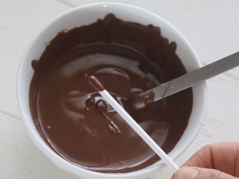 100均お菓子で作る簡単可愛いケーキポップス 暮らしニスタ 100均お菓子で作る簡単可愛いケーキポップス 暮らしニスタ