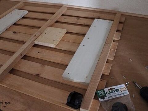 押し入れ収納にすのこカートを簡単diy 暮らしニスタ