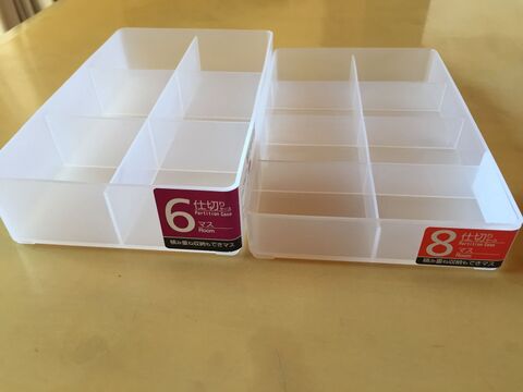 セリアの仕切りケースで引き出しスッキリ 暮らしニスタ セリアの仕切りケースで引き出しスッキリ 暮らしニスタ