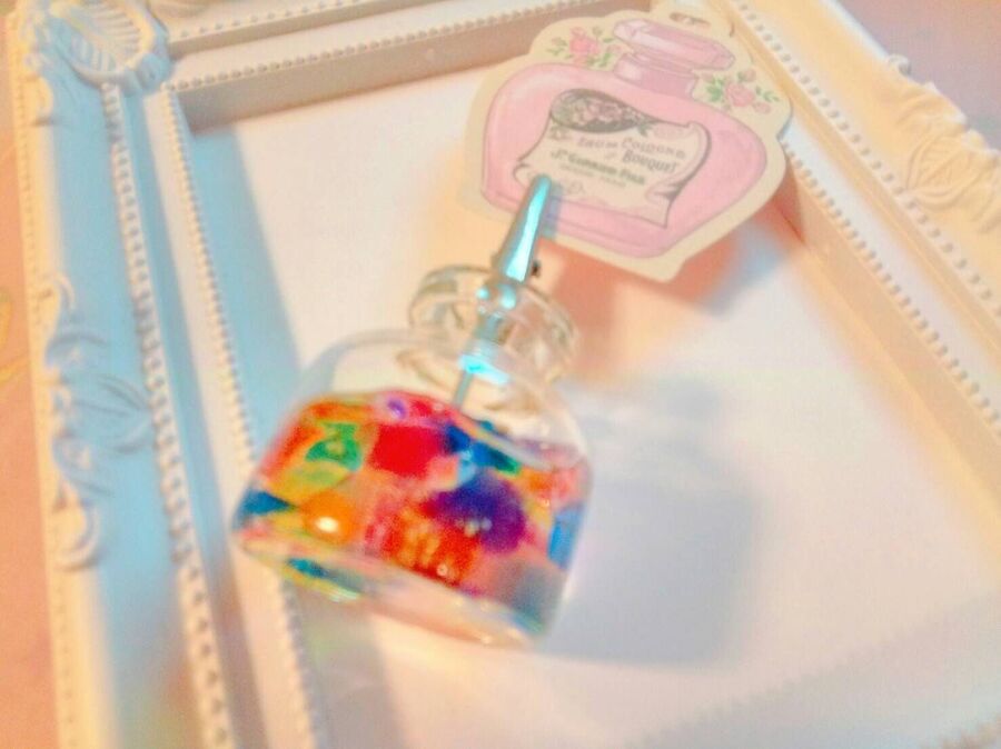 100均 レジンでカラフルゼリーメモスタンド 暮らしニスタ