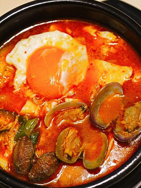 びっくり 美味しいスンドゥブチゲをどうぞ 순두부찌개 暮らしニスタ