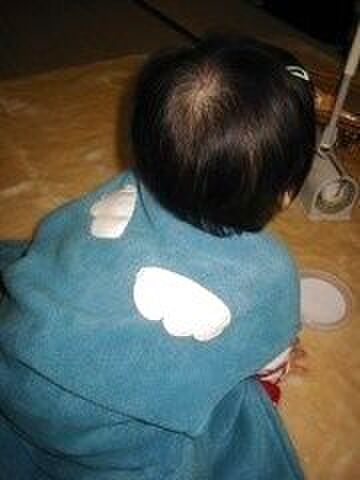 ママのフリースを赤ちゃんのスリーパーにリメイク 暮らしニスタ ママのフリースを赤ちゃんのスリーパーにリメイク 暮らしニスタ