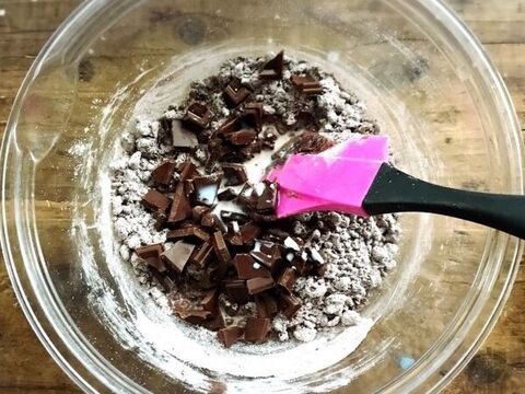 ホットケーキミックスde超簡単 Wチョコレートスコーン 暮らしニスタ