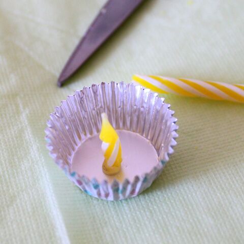 ケーキ用キャンドルを使ってカップチョコキャンドル作り 暮らしニスタ