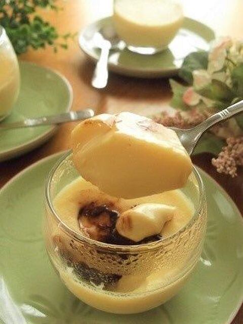 冬のおやつの新定番 卵1個で 温かい幸せ チョコ入りホットプリン 暮らしニスタ