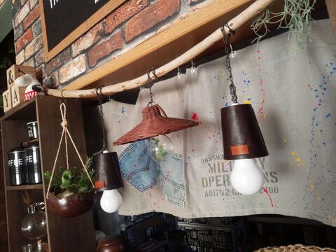 100均リメイク セリアのペンダントライトでカフェスタイル 暮らしニスタ 100均リメイク セリアのペンダントライトでカフェスタイル 暮らしニスタ