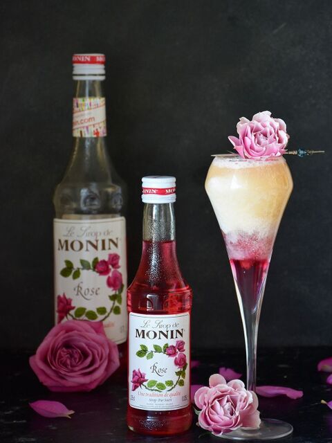 オトナバレンタイン ローズ香る ヨーグルトソーダカクテル Moninシロップ 5分以内 暮らしニスタ