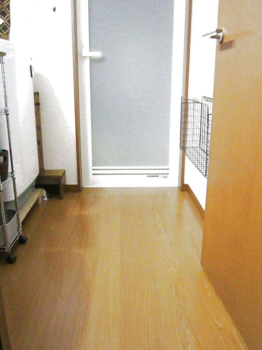 100均セリアのワイヤーラティスで脱衣カゴ 狭い脱衣所 何とかしたい スッキリ カスタマイズ その 暮らしニスタ