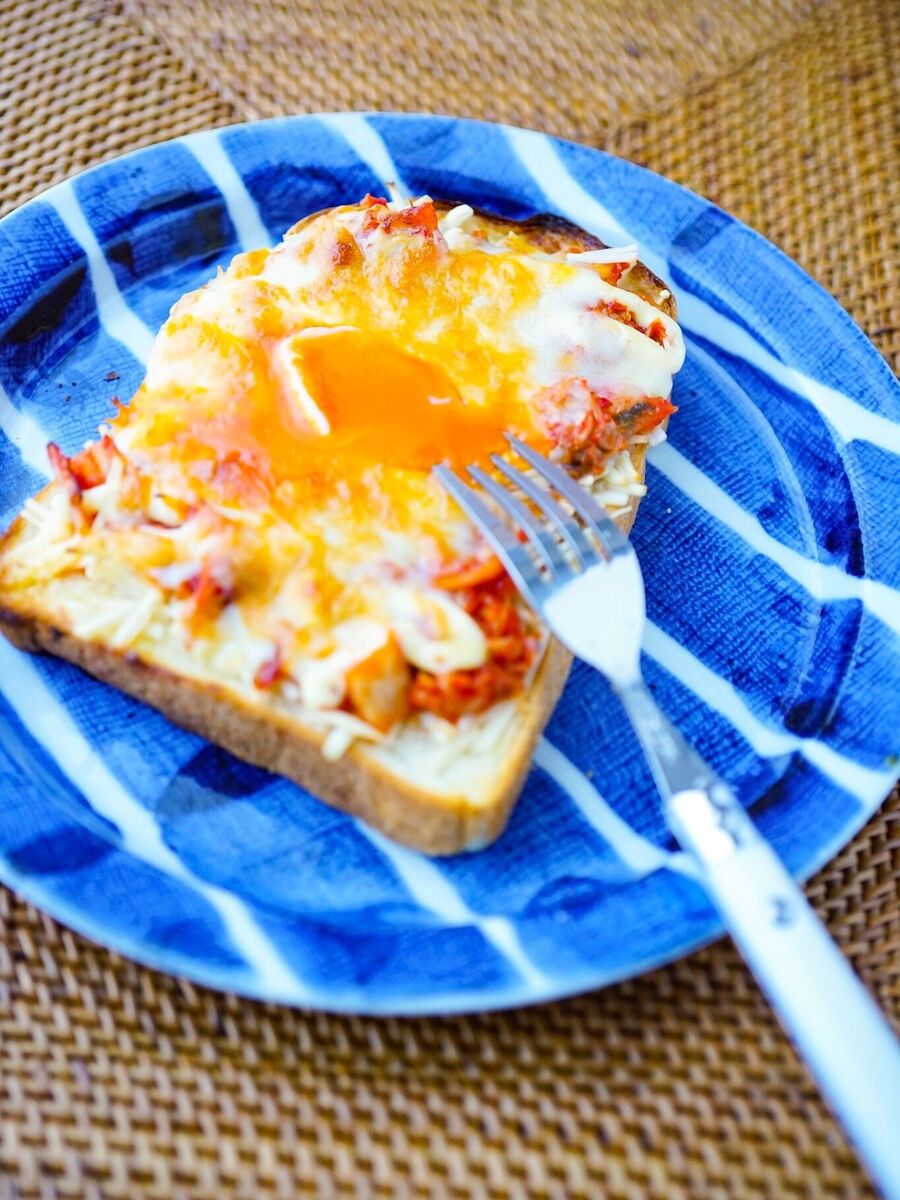 ボリューム満点 キムチとえのきのチー玉トースト 暮らしニスタ