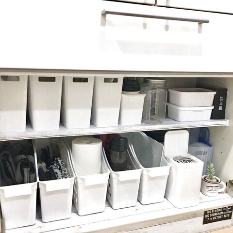 100均収納 セリア ダイソーで食器棚下をスッキリ収納 暮らしニスタ 100均収納 セリア ダイソーで食器棚下をスッキリ収納 暮らしニスタ