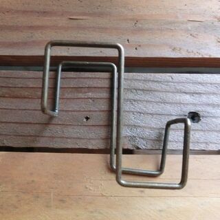 diy好きさんには勿論 真鍮っぽい感じ漂う シンプルドアフック 暮らしニスタ diy好きさんには勿論 真鍮っぽい感じ漂う シンプルドアフック 暮らしニスタ