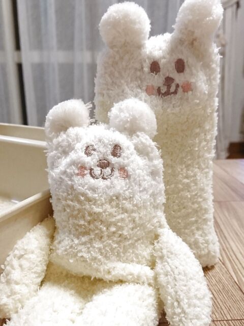 試してみた ダイソーの靴下で作る ふわもこ ソックマスコットの作り方 暮らしニスタ 試してみた ダイソーの靴下で作る ふわもこ ソックマスコットの作り方 暮らしニスタ