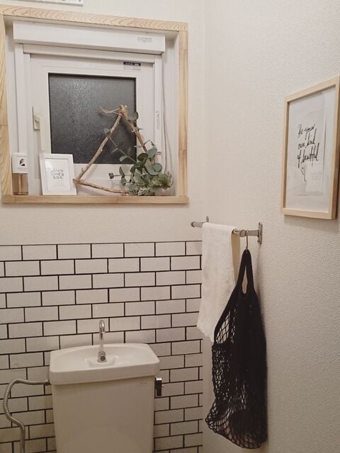 100均のサブウェイタイル風シートでトイレをイメチェン 暮らしニスタ 100均のサブウェイタイル風シートでトイレをイメチェン 暮らしニスタ