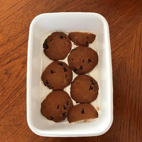 超簡単 100円のチョコチップクッキーで作るティラミス 暮らしニスタ