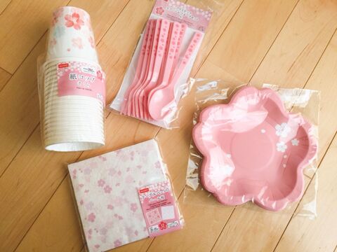 ダイソーの桜シリーズで ひなまつりテーブルコーデ 暮らしニスタ ダイソーの桜シリーズで ひなまつりテーブルコーデ 暮らしニスタ