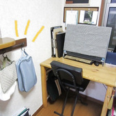 100均ダイソー『シューズバッグ』靴は入れないけど。ガバッと開いて快適使用。注：200円商品です。