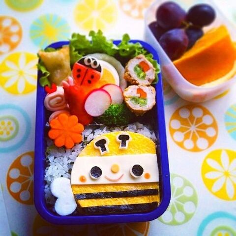 キャラ弁 ご飯にのせるだけ 蜂とてんとう虫の春弁当 暮らしニスタ キャラ弁 ご飯にのせるだけ 蜂とてんとう虫の春弁当 暮らしニスタ