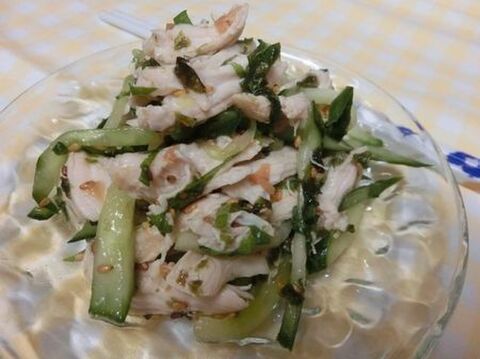 海苔とごま油でコクうま ささみときゅうりの梅しそサラダ 暮らしニスタ