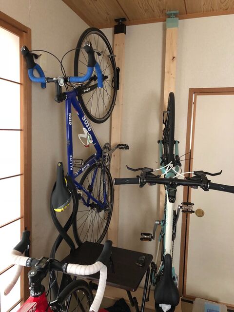 自転車をお洒落に壁面収納 暮らしニスタ 自転車をお洒落に壁面収納 暮らしニスタ