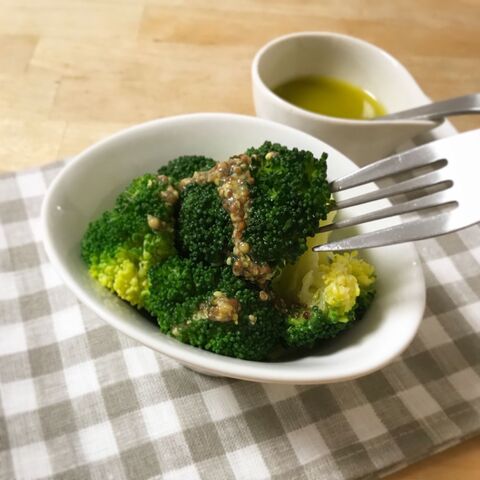 自家製 粒マスタードドレッシングでブロッコリーサラダ 暮らしニスタ 自家製 粒マスタードドレッシングでブロッコリーサラダ 暮らしニスタ
