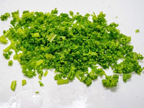 日焼けが気になる季節にお勧め 舞茸と生パセリで アンチョビーバターパスタ 暮らしニスタ 日焼けが気になる季節にお勧め 舞茸と生パセリで アンチョビーバターパスタ 暮らしニスタ