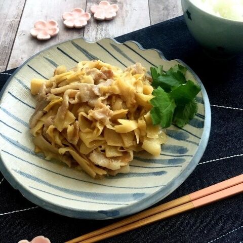 白いご飯が止まらない たけのこと豚バラ肉の味噌炒め 暮らしニスタ