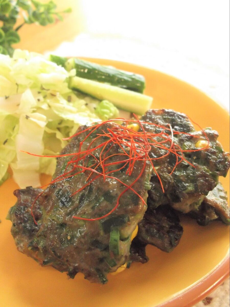 簡単魚料理 手も汚れないよ 冷凍のたたき身を使って いわしとニラとコーンの焼きつみれ 暮らしニスタ 簡単魚料理 手も汚れないよ 冷凍のたたき身を使って いわしとニラとコーンの焼きつみれ 暮らしニスタ
