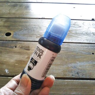 ステンシルが簡単にできる ポンポンするだけ手が汚れない セリアのステンシルインク 暮らしニスタ ステンシルが簡単にできる ポンポンするだけ手が汚れない セリアのステンシルインク 暮らしニスタ