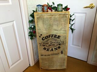 セリア カフェ風インテリアにオススメのミニカーテン 暮らしニスタ セリア カフェ風インテリアにオススメのミニカーテン 暮らしニスタ