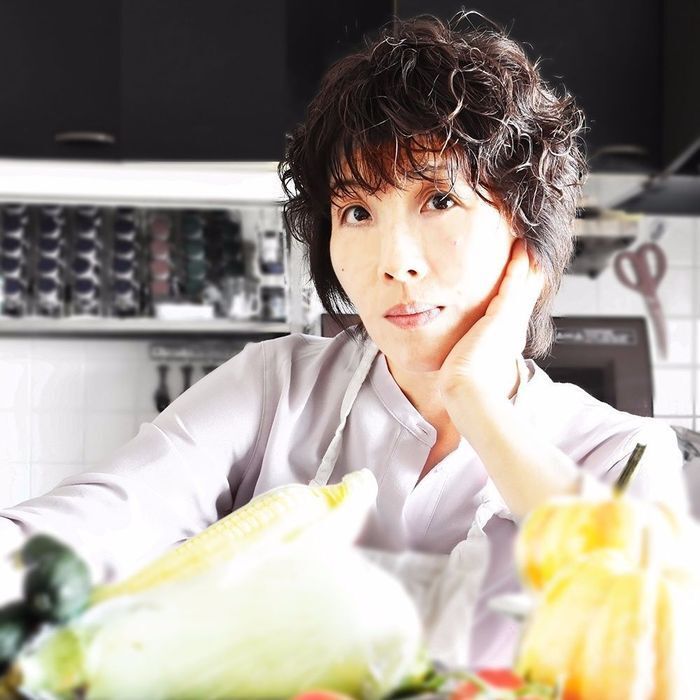 青山金魚さんの出版記念イベントが5月日に 福岡にある 六本松 蔦屋書店 で開催 暮らしニスタ 青山金魚さんの出版記念イベントが5月日に 福岡にある 六本松 蔦屋書店 で開催 暮らしニスタ