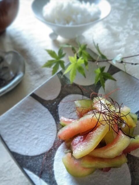 スイカの白い部分で一品料理 暮らしニスタ