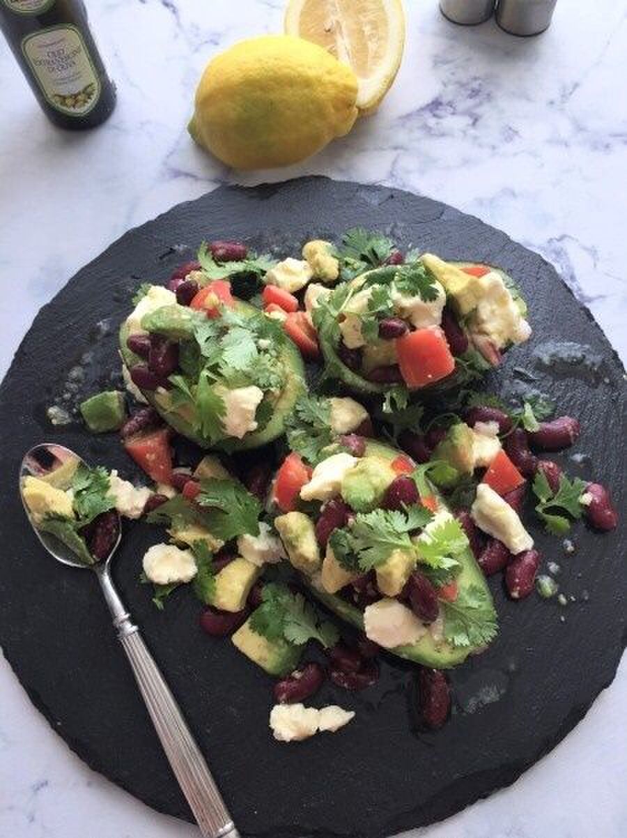 レモンの香りがたまらない アボカドとお豆のサラダ 暮らしニスタ レモンの香りがたまらない アボカドとお豆のサラダ 暮らしニスタ