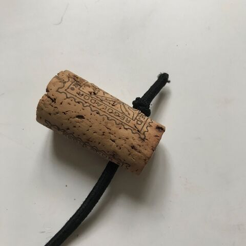 廃材のコルクでコード収納を簡単diy 暮らしニスタ