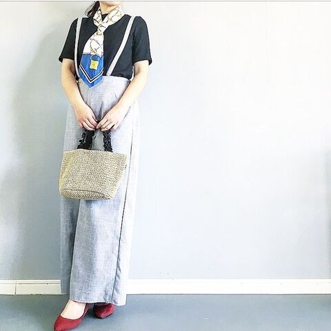 ママファッションを素敵に見せる方法 Guスカーフを使ったファッションコーデ アレンジ例 暮らしニスタ ママファッションを素敵に見せる方法 Guスカーフを使ったファッションコーデ アレンジ例 暮らしニスタ