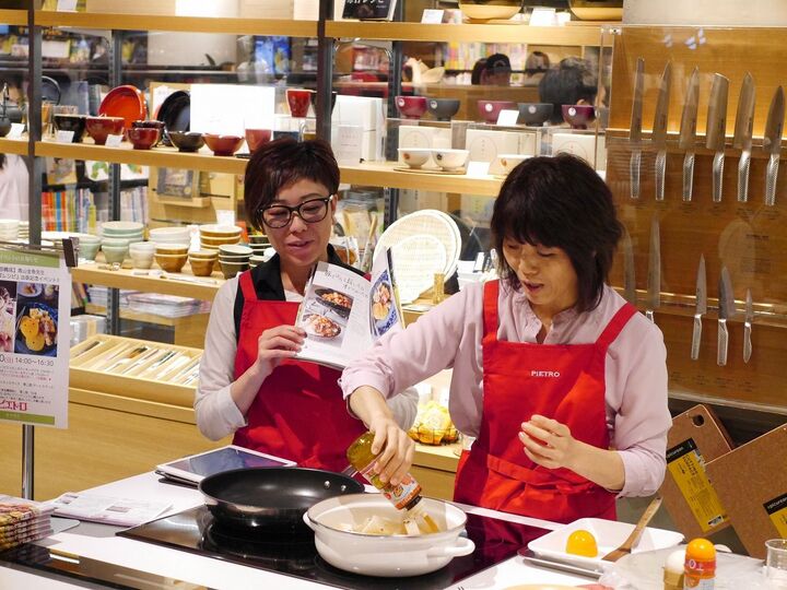 「青山金魚さん出版記念イベント」レポ@福岡(六本松 蔦屋書店)