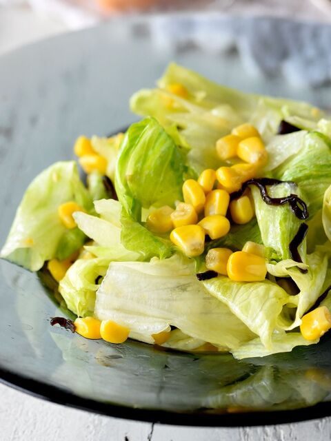 30秒 しゃかしゃか振るだけ うまうまコーンレタス 火不要 包丁不要 超簡単 野菜のおかず 暮らしニスタ