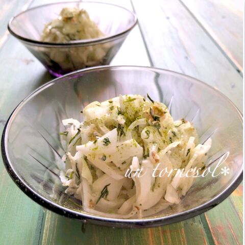 茶葉をまるごと食べてダイエット効果 玉ねぎの緑茶かつお和え 暮らしニスタ