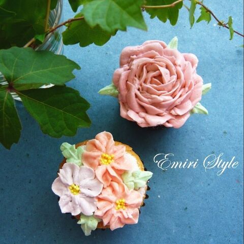 オフ会 フラワーカップケーキの作り方レッスン 暮らしニスタ