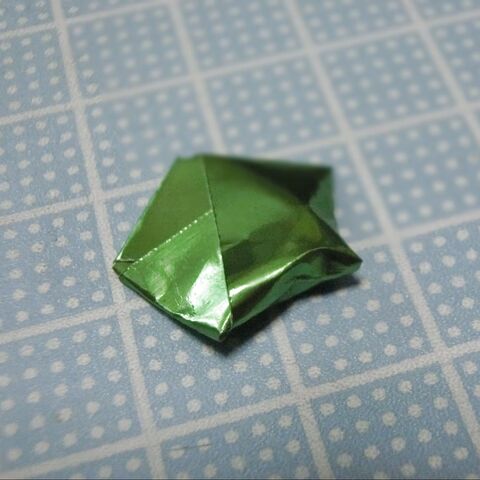 ロマンチック天の川 空き瓶と折り紙で幸運のお守り ラッキースター 暮らしニスタ ロマンチック天の川 空き瓶と折り紙で幸運のお守り ラッキースター 暮らしニスタ