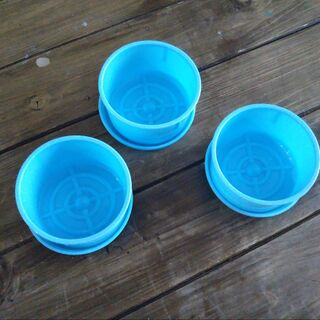 昔ながらのタライ風 3個入りフタ付きダイソー製氷カップが可愛い 暮らしニスタ 昔ながらのタライ風 3個入りフタ付きダイソー製氷カップが可愛い 暮らしニスタ