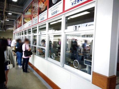 コストコフードコートのホットドッグが人気 正しい食べ方は 暮らしニスタ コストコフードコートのホットドッグが人気 正しい食べ方は 暮らしニスタ