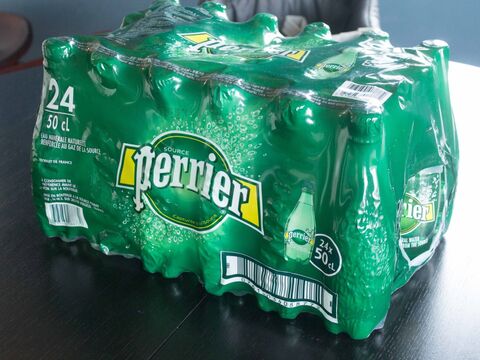 コストコで人気の天然炭酸水 ペリエ おすすめの理由とお得な値段とは 暮らしニスタ コストコで人気の天然炭酸水 ペリエ おすすめの理由とお得な値段とは 暮らしニスタ