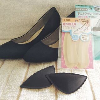 働くオトナ女子は必見 100均グッズで靴擦れ対策 暮らしニスタ 働くオトナ女子は必見 100均グッズで靴擦れ対策 暮らしニスタ