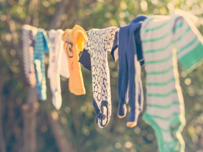 ベビー服を分けて洗濯する時期とメリット