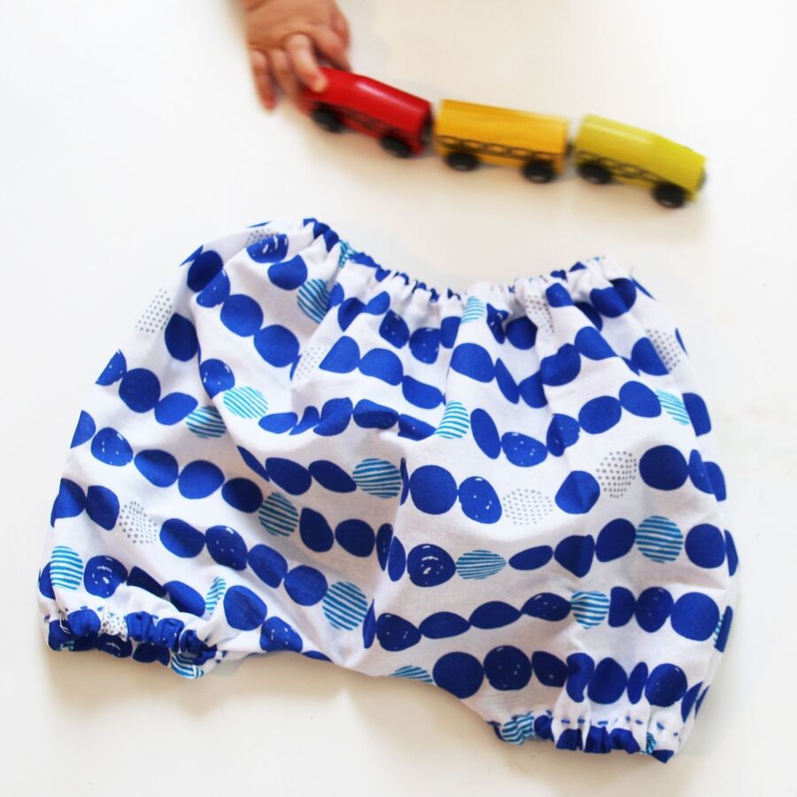 簡単 型いらず 100円かぼちゃパンツの作り方 暮らしニスタ 簡単 型いらず 100円かぼちゃパンツの作り方 暮らしニスタ