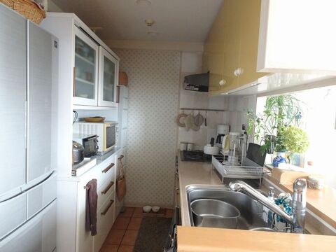 キッチンの美収納 隠す と 見せる のメリハリ 暮らしニスタ