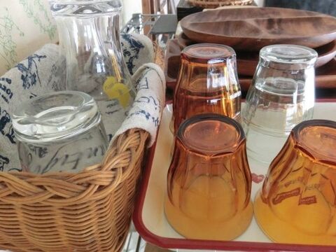 我が家の食器収納事情 シンプル メタルラックにオープン収納 暮らしニスタ 我が家の食器収納事情 シンプル メタルラックにオープン収納 暮らしニスタ